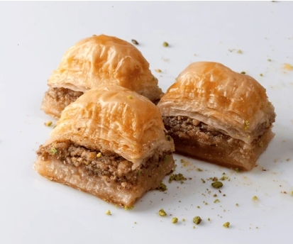 2 Kg Şerbetli Taze Cevizli Baklava Kıbrıs pasta