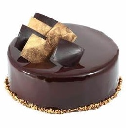 4 ile 6 kişilik kişilik Klasik sade çikolatalı yaş pasta Doğum günü pastası Pasta servisi Kıbrıs pasta