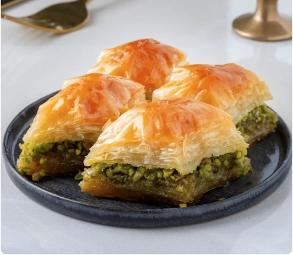 500 Gr Fıstıklı Baklava - En Tatlı Hediye Kıbrıs pasta
