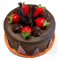 Günlük Taze Malzemelerle Özenle Hazırlanan 6–9 Kişilik Çikolatalı Yaş Pasta Kıbrıs pasta