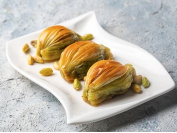 Hafif Lezzetli 750 Gr Midye Baklava Kıbrıs pasta