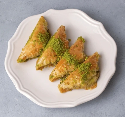 Kaliteli Fıstık Dolgulu 1000 Gr Şöbiyet Kıbrıs pasta