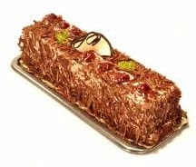 Nemli Yaş Pasta Dokusu 4-6 Kişilik Çikolatalı Muzlu Baton Kıbrıs pasta