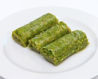 Tatlı Severler İçin 500 Gr Fıstık Sarma Kıbrıs pasta