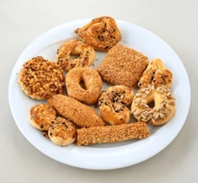 Taze Aromalı 500 Gr Karışık Tuzlu Pasta Kıbrıs pasta